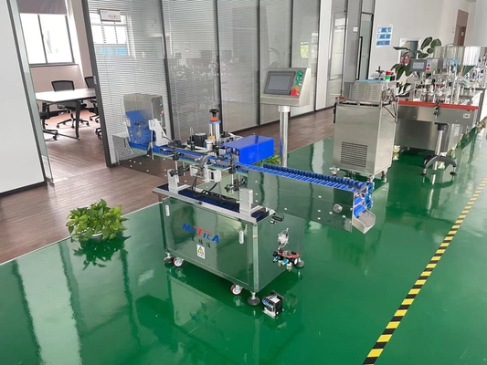Ruj Dudak Balsamı İçin Otomatik Etiket Etiketleme Makinesi